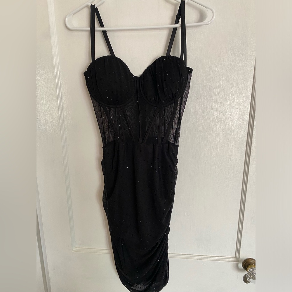 Windsor Andi heat black corset semiformal black dress.